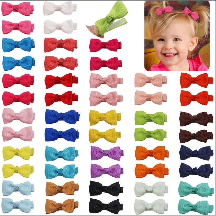 Nuovo 12 pz/moda solida neonata nastro mini fermaglio per capelli accessori spillo per bambini capelli fiocco barrette tornante copricapo