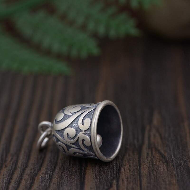 Amuleto di buona fortuna in argento Sterling 100% con ciondolo a campana simbolo fortunato in argento 925