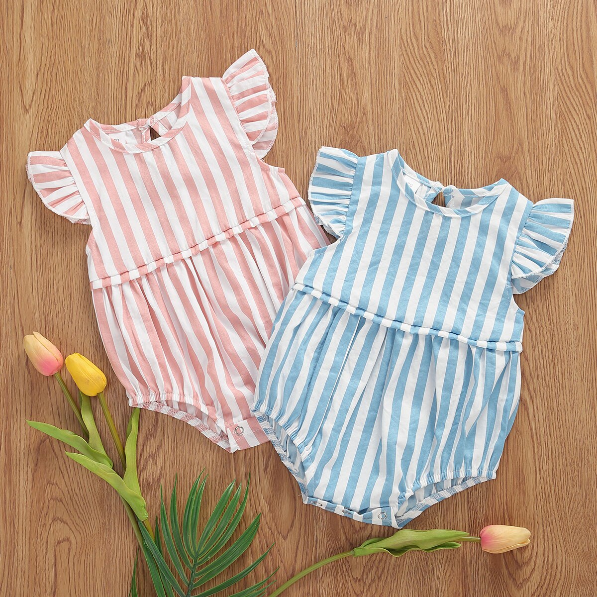 Een Stuk Rompertjes Kinderen Baby Meisjes Jongens Gestreepte Print Outfits 0-18M Ruches Korte Mouwen Mooie Jumpsuits 2 kleuren