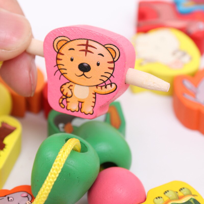 55 stk / sæt trælegetøj tegneseriefrugt dyr perler snor trådning perler spil uddannelse legetøj til børn børn perler legetøj