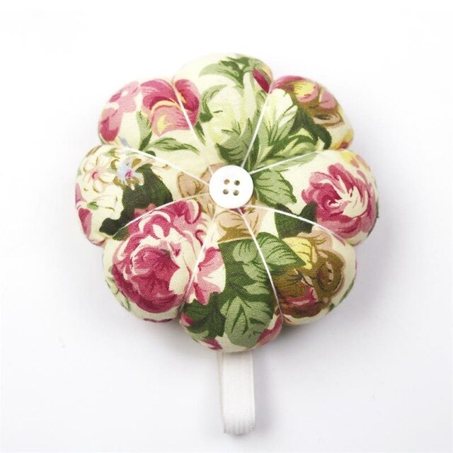 Soft Cotton Fabric Wrist Pincushions Wearable Sewing Pins Holder Needle Pincushions DIY Cross Stitch Sewing Needlework Tools