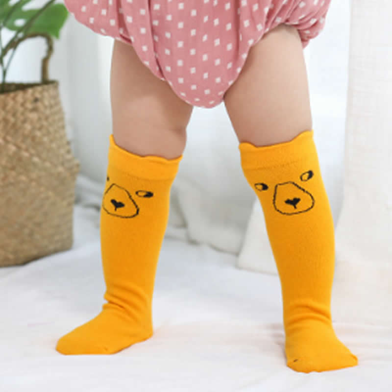 Baby cartoon kindersokken stereo oordopjes antislip vloersokken kniehoge meisjes beenwarmers kniehoge panty: Gele beer / 0 to 2 jaar