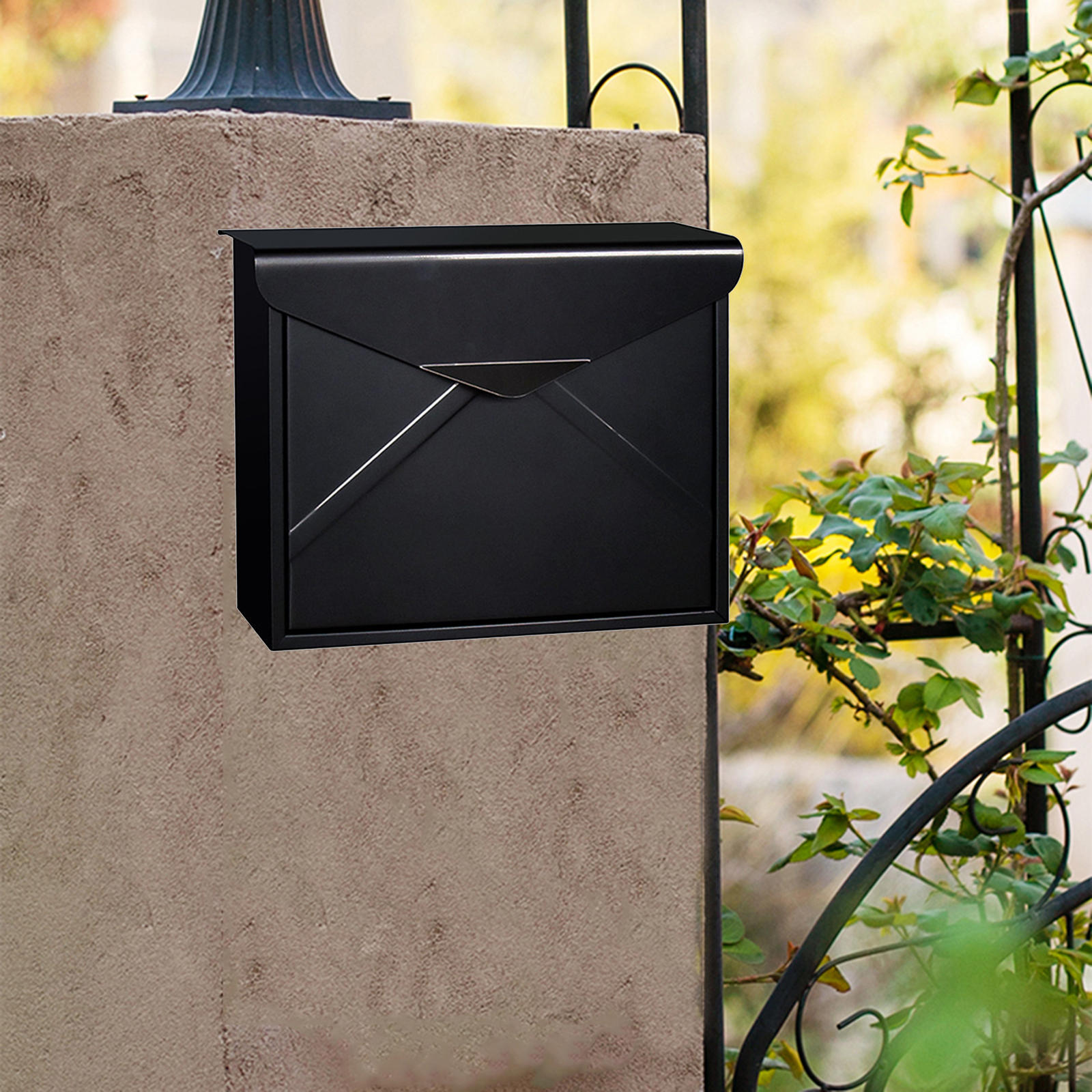 Outdoor Security Locking Mailbox Letter Box Suggestion Box Newspaper Mail Letter Post Home Balcony Garden Decoration: Black