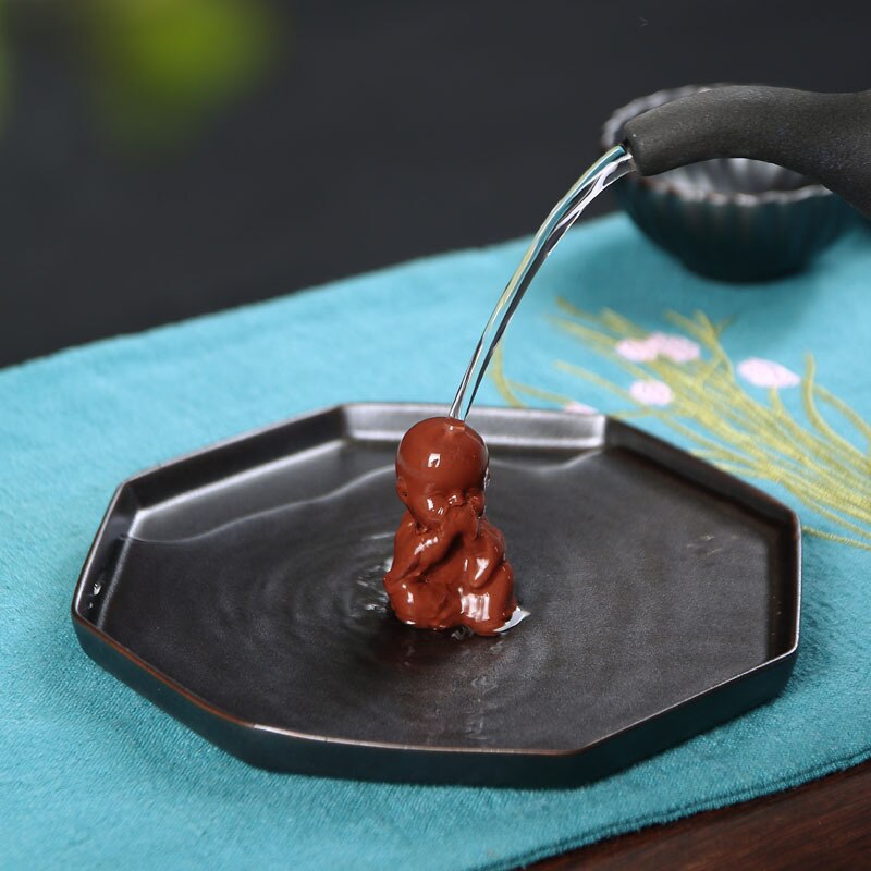 Yixing-adornos de té de arcilla hechos a mano, accesorios para Mini juego de té, pequeño Monje, lindo