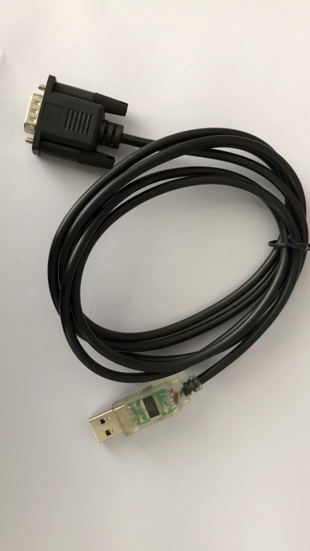 StarTech Câble Adaptateur de 1.80m USB vers Série DB9 RS232 - Chipset FTDI au meilleur prix sur