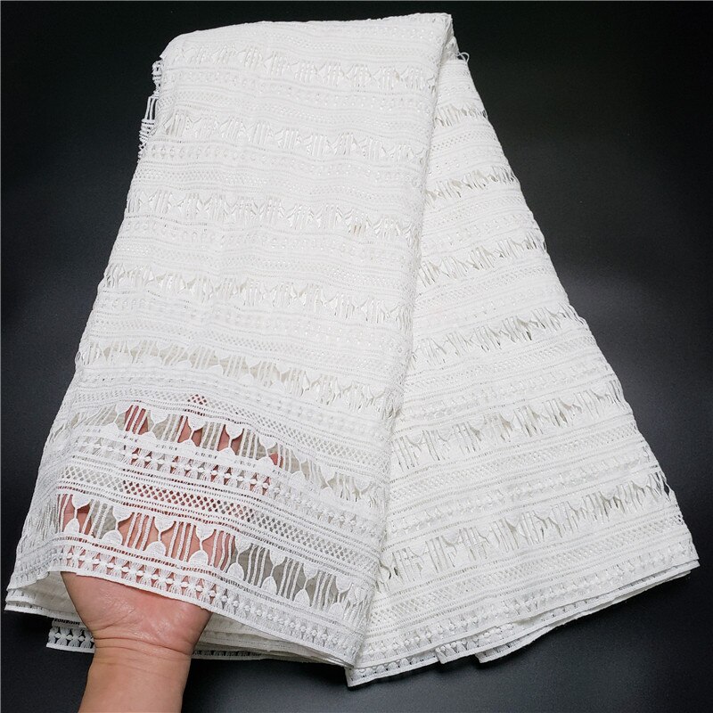 Tela de encaje de guipur blanco puro, suave, amigable con la piel, cordón bordado africano, Nigeriano para vestido de , NN821-x: 1.2kg
