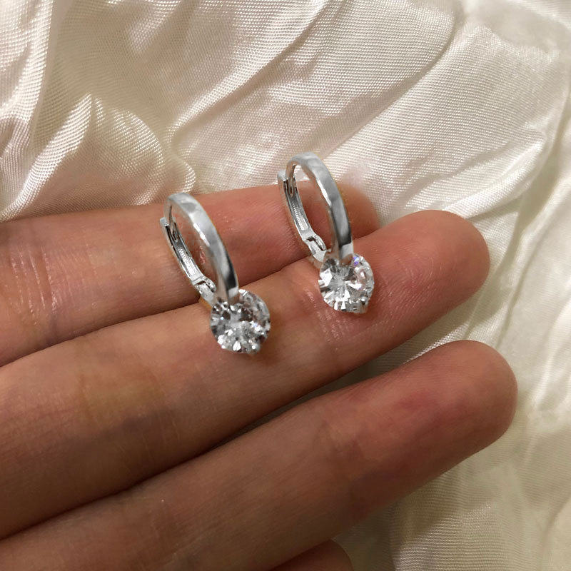 REETI – boucles d&#39;oreilles Huggie en argent Sterling 925 et zircone cubique pour femmes, pendentif rond: Silver