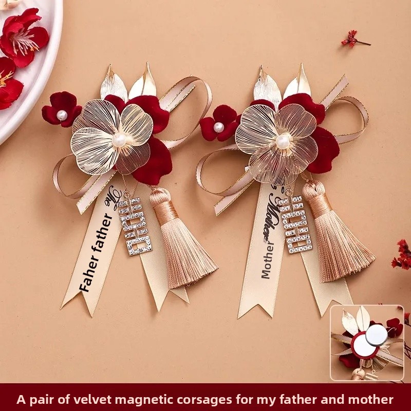 Bröllopsbukett emblem marskalkar och brudtärnor komplett set familj föräldrar gäster kavajslag blommor par exklusiv känsla