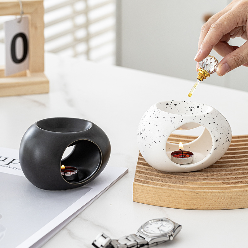Portacandele in ceramica Bruciatore di olio essenziale Diffusore di canna Forno per uso domestico Spa Salon Bruciatore di incenso per aromaterapia liquida