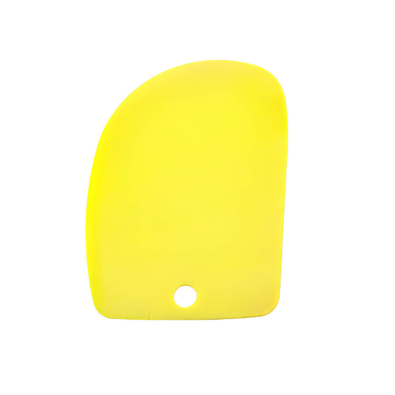 Decorating Tool Baking Dough Cutting Scraper Plastic Dough Scraper Thickened Cream Scraper: light yellow