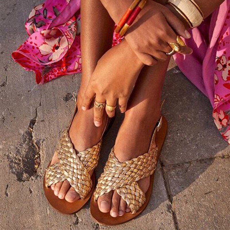 Damesdames Rome Sandalen Vrouw Zomer Open Teen Flats Vrouwen Gesp Dames Gladiator Slides Vrouwelijke Strand Schoenen Plus Size