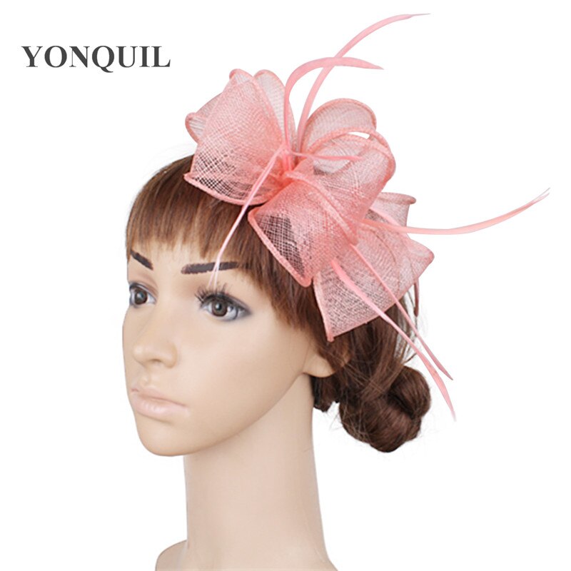 Sinamay bröllopshuvudbonader för kvinnor dam fascinator hatt hårklämma underbara dam fest middag huvudbonad fjädrar hatt