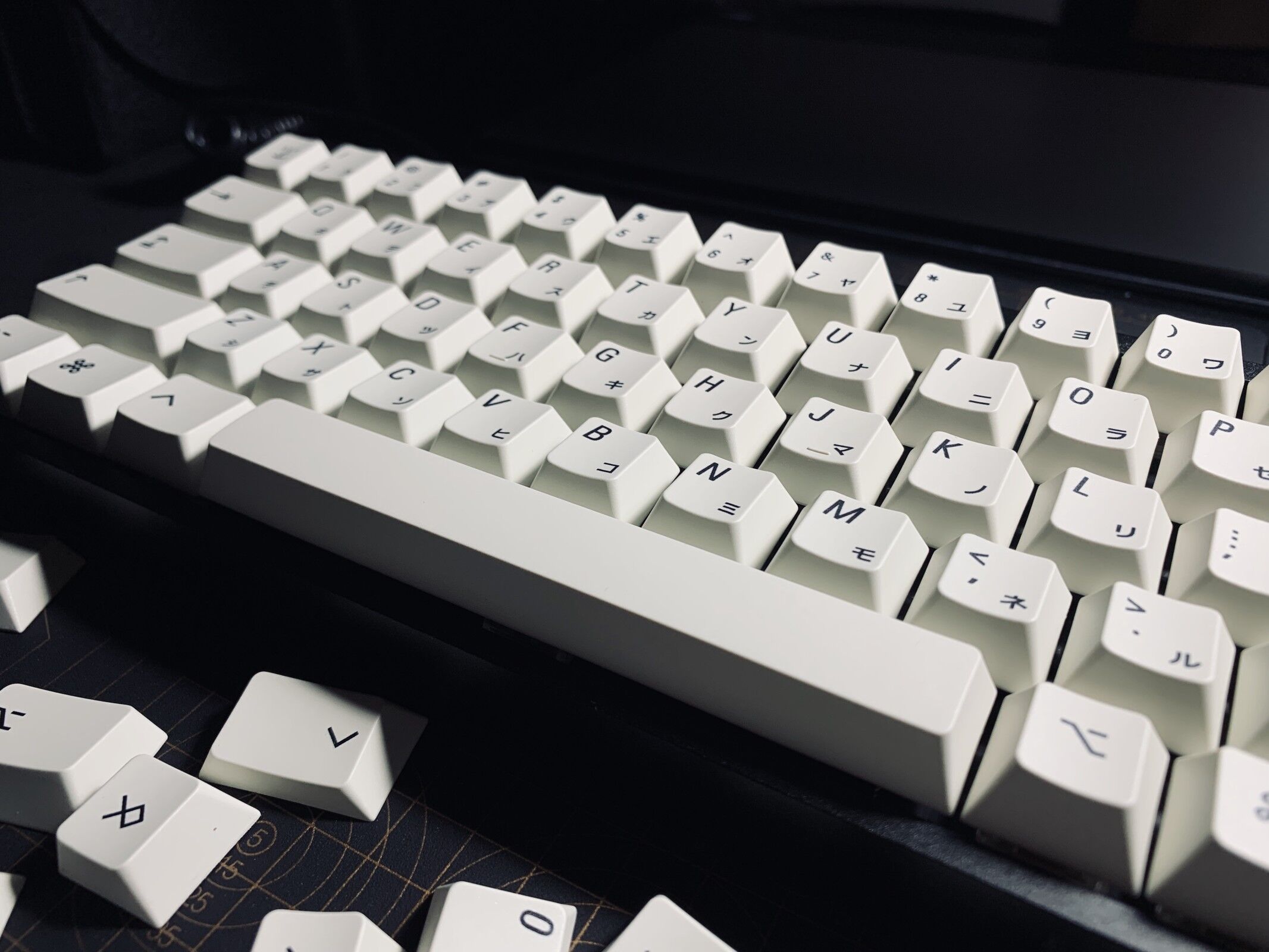 Goodcable DYE SUB PBT 2048 Japanese Sub Cherry Profile Keycaps 132 Keys For Mechanical Keyboard