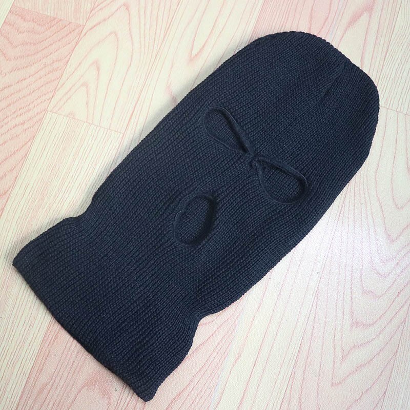 Sombreros clásicos de punto para hombre y mujer, gorros blancos cálidos para el invierno, Cosplay de CS Beanies informales, 3 agujeros, Unisex: Black
