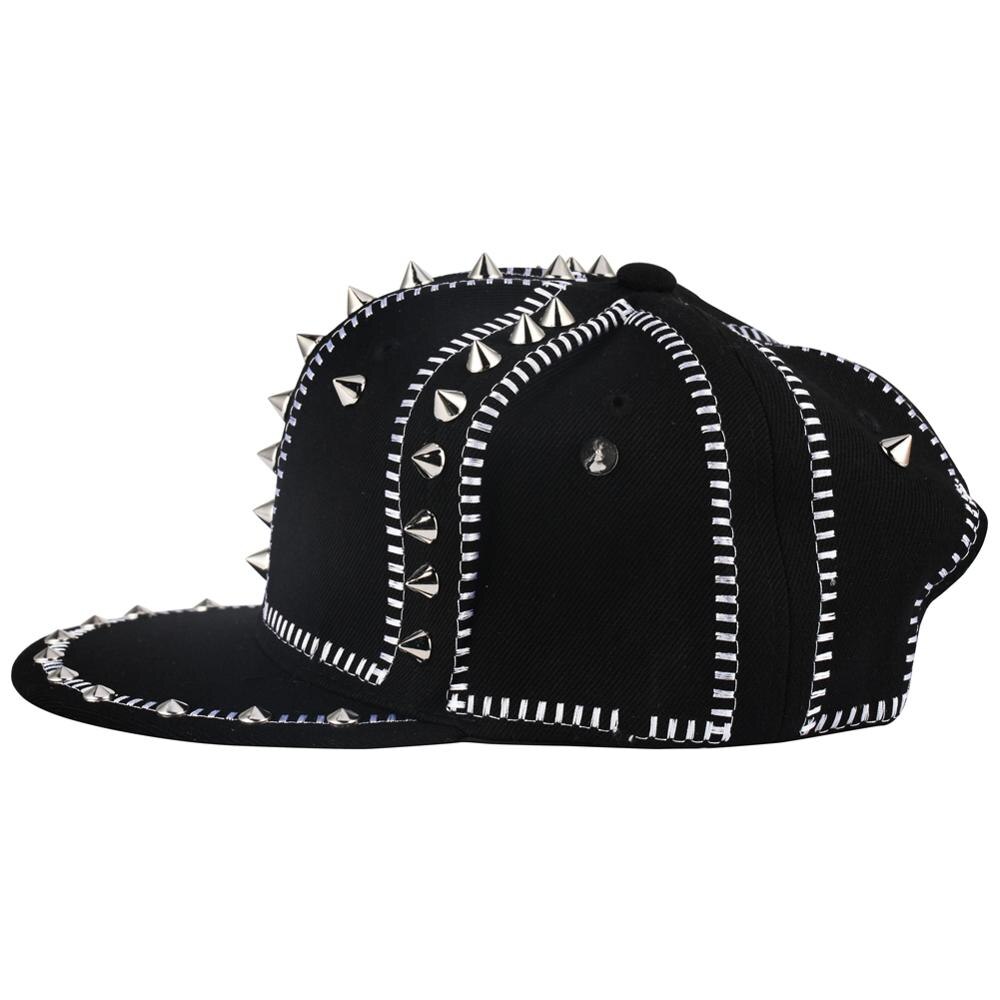 Hip Hop Cap Metal Rivet Snapback Baseball Caps Punk Rock Style Black Hiphop Hat for Women Men Streetwear Dance