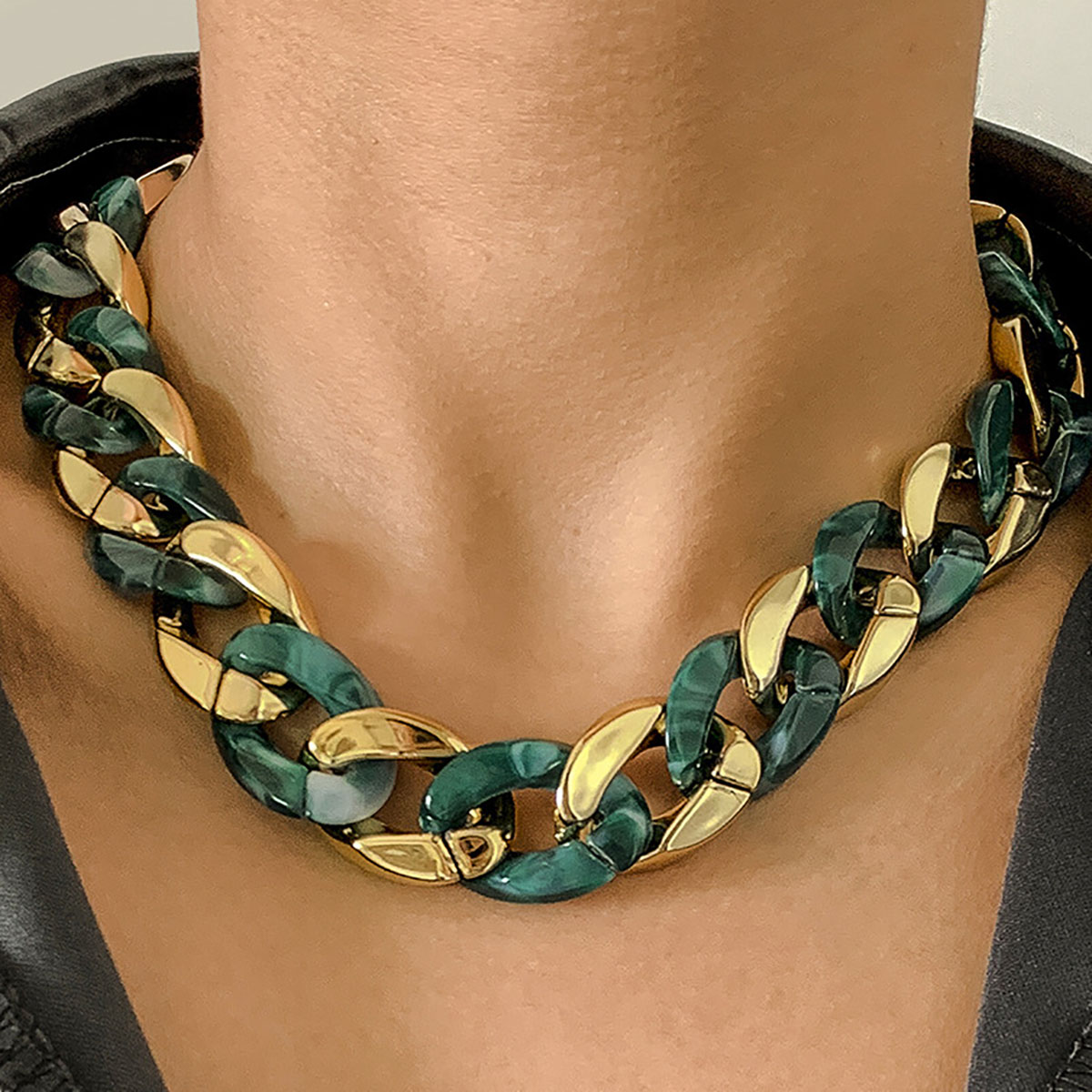 Collar Simple exagerado para mujer, cadena CCB gruesa distorsionada de Hip Hop de 4 colores, collares creativos, de joyería para chica Glamour a la: Rojo óxido