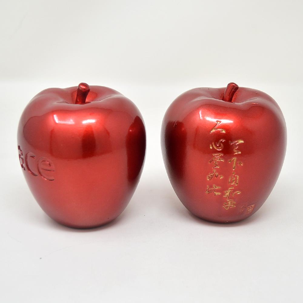 Red Peace Apples 2PCS W4260
