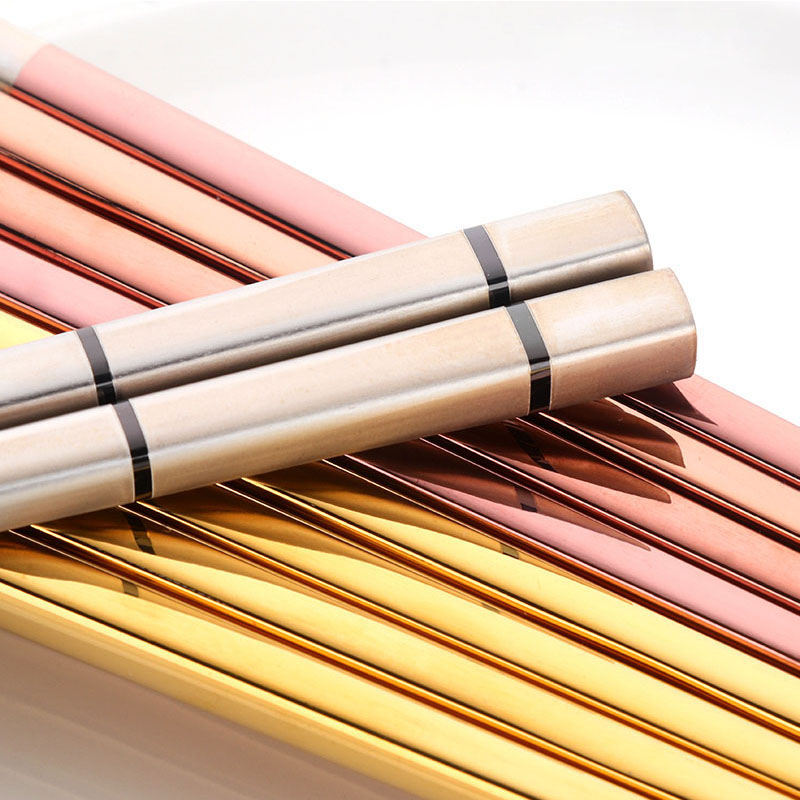 Baguettes chinoises de luxe en acier inoxydable, 5 paires, baguettes à Sushi réutilisables en titane doré avec boîte, bâtons alimentaires en métal