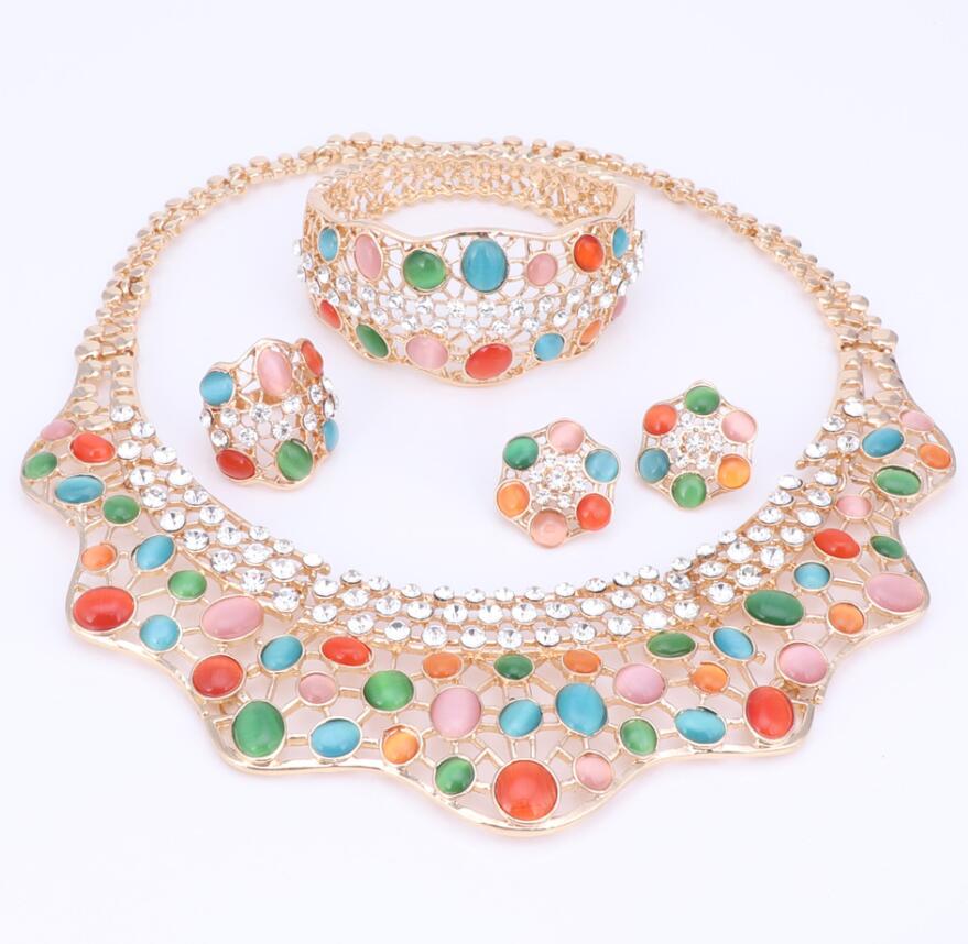 Mooie ketting armband oorbellen ring fijne afrikaanse sieraden sets kralen goudkleurig dubai bruiloft: Multi