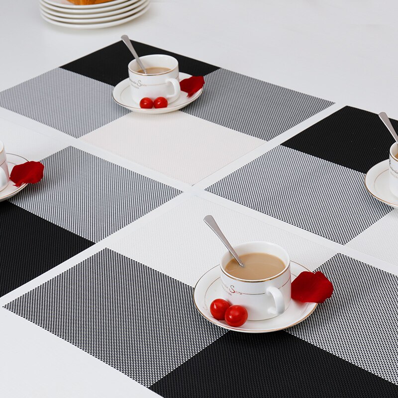 Placemats Voor Eettafel Thuis Geweven Vinyl Wasbaar Tafel Plaats Matten Duurzaam Hittebestendig Placemats Pak Van 4 Pcs: Black Boxy