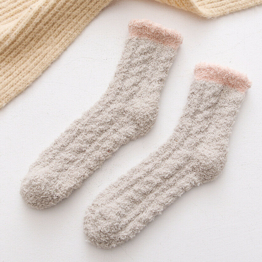 Chaussettes Kawaii en molleton de corail, résistantes au froid, chaudes, épaisses, en velours, couleur bonbon, en coton, pour dormir en hiver: Brown