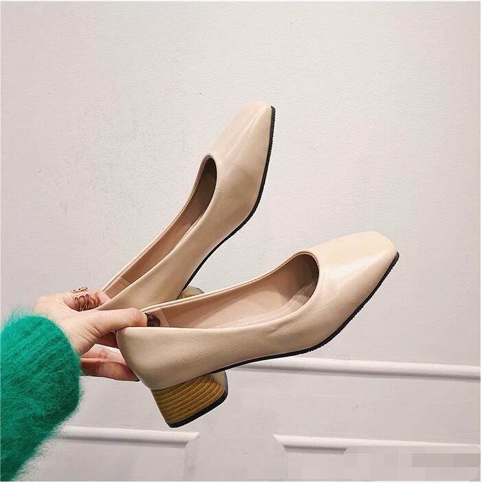 Eoeodoit vår høst med hæl sko kvadrat tå lær pumps slip on uformell chunky hæl kontor dame arbeidssko: Beige / 7.5