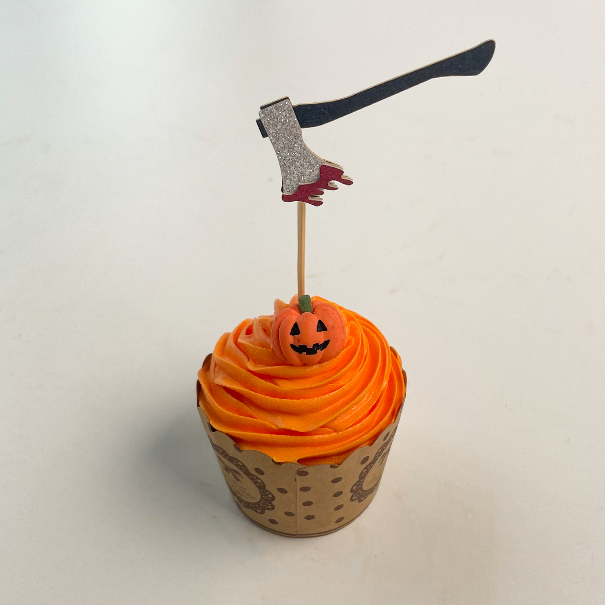 Sztuczny babeczka, fałszywy ekspozytor na ciasto, imitacja ciasta, dekoracje, symulacja realistycznej babeczki, plastikowy Model ciasta, sztuczne pieczone jedzenie.: zielone światło