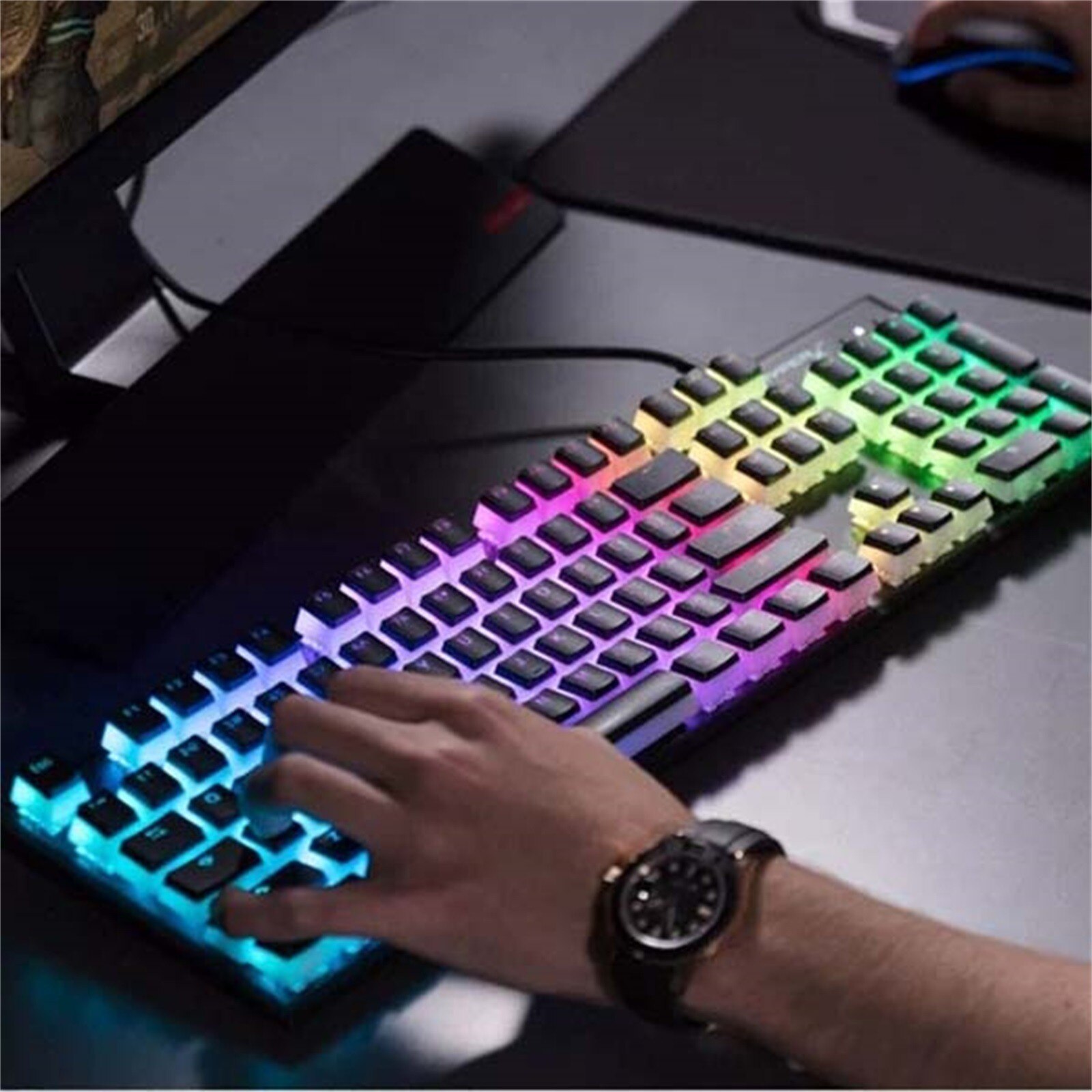 mechanical keyboard PBT translucent OEM height 104-key jelly pudding mechanical keyboard + universal keycap