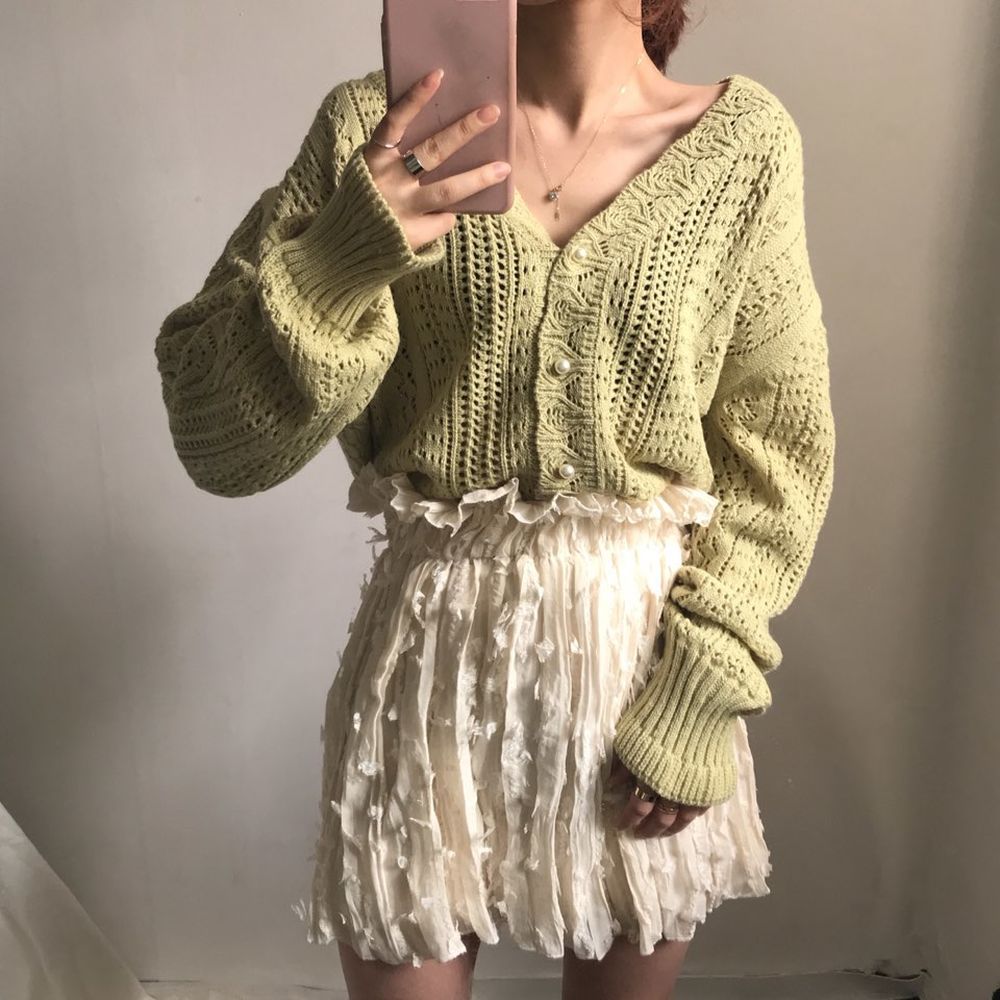 Kvinder netto rød sweater frakke kvindelig v-hals forår og efterår koreansk studerende hule top løs strikket cardigan: Grøn