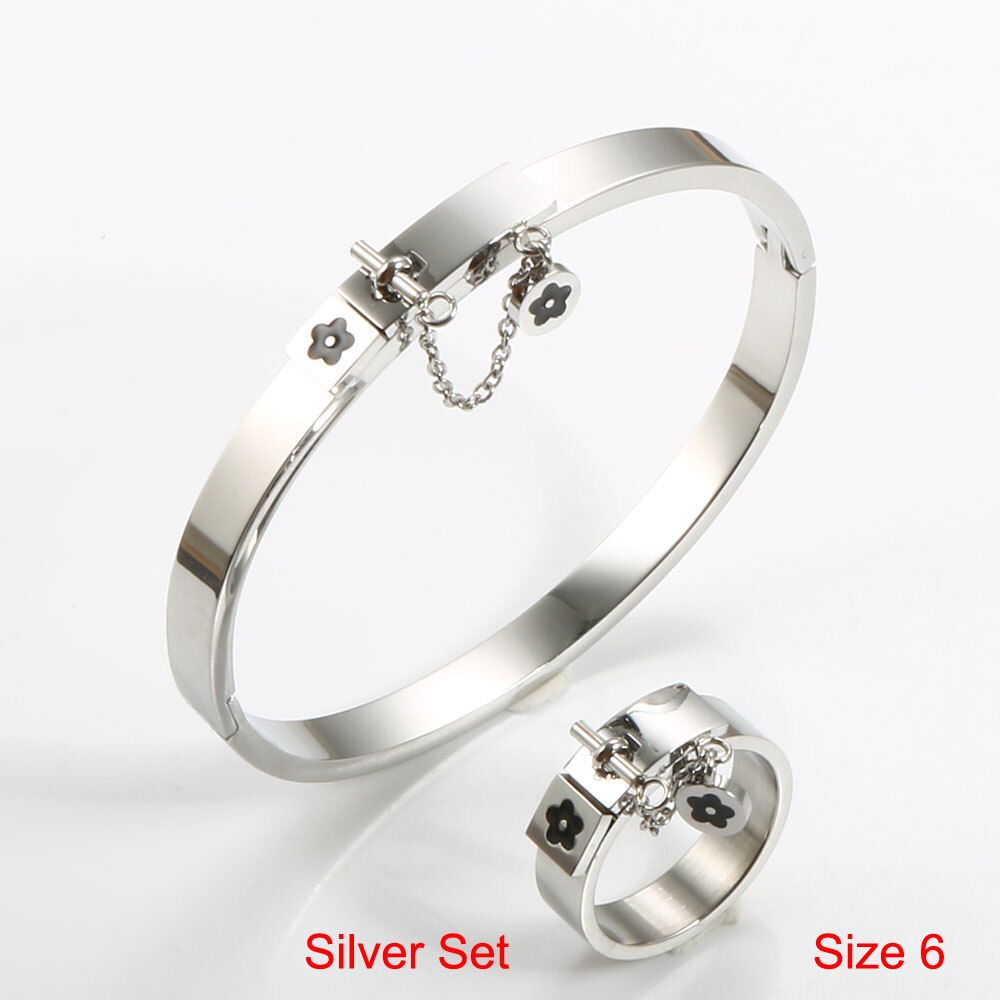 Luxury Stainless Steel Gold Plating Jewelry Set Lucky Flower Charm Finger Ring For Men Women Bangle Bracelet Couple: Silver Set Size 6