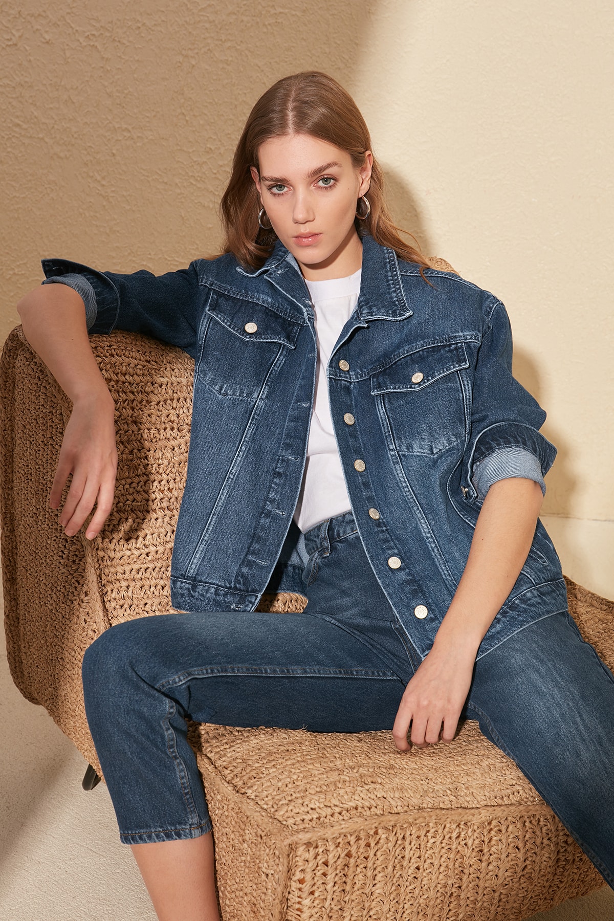 Trendyol Basic Denim Jacket TWOSS20CE0038