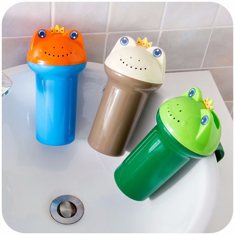Cuchara de agua de dibujos animados para ducha de bebé, taza de champú para bebé, accesorios para la cabeza