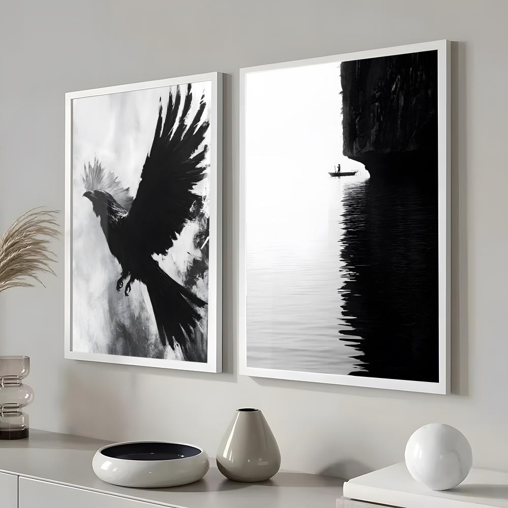 Zelfklevende poster met schilderij en prints voor slaapkamer en woonkamer, minimalistische zwart-wit berglandschap met bomen en kraaien.