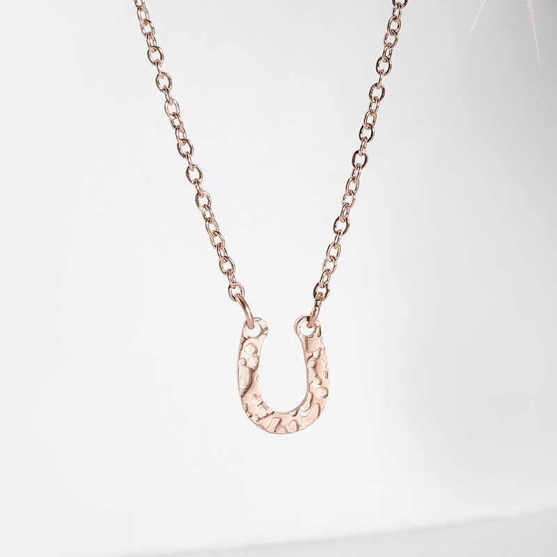 Collier avec pendentif en forme de U pour femme, en acier inoxydable, , chaîne à clavicule fine, d'anniversaire de la saint-valentin