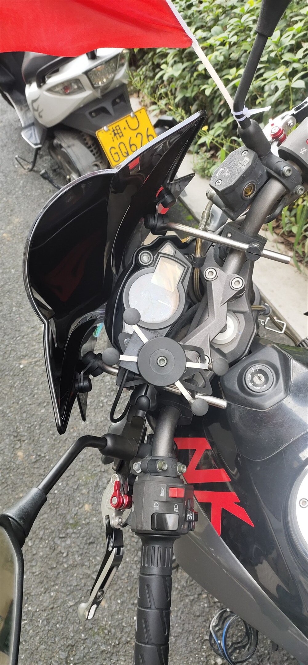 Motorcycle Windshield Windscreen With adjustable bracket Wind Screen For CFmoto 400nk 650NK 150nk 250nk