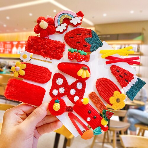 Newest 1set Winter Girls Cartoon Fruit Cashmere Faux Fur Soft Hairpins Sweet Children Hair Clips Kid Hair Accessories: red-18  Pcs