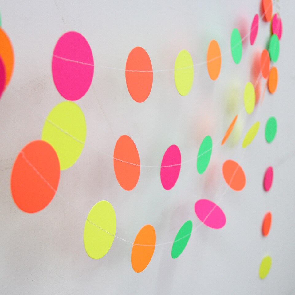 Fluorescent Paper String Party Luminous Birthday Paper Garlands Round Five-star Pendant Glow Party Supplies Night Party Favor