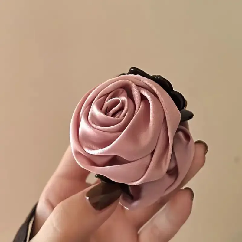 Pinzas en forma de garra para el pelo con flor de Rosa doble francesa para mujeres y niñas, accesorios para el pelo de tiburón hechos a mano de tela sólida satinada Vintage, nuevos: Rojo