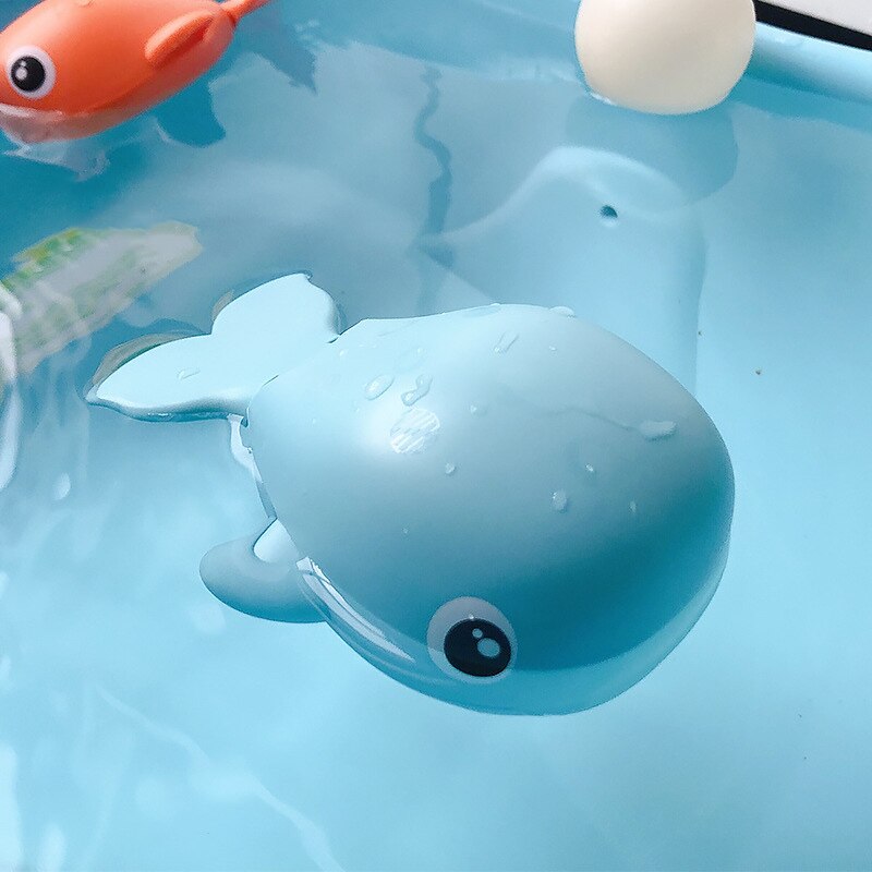 Wind Up Baby Bath Water Toy Cartoon Animal Clockwork nuoto balena tartaruga lavaggio per bambini gioca ragazza bagno doccia giocattolo classico: Whale Lt Blue