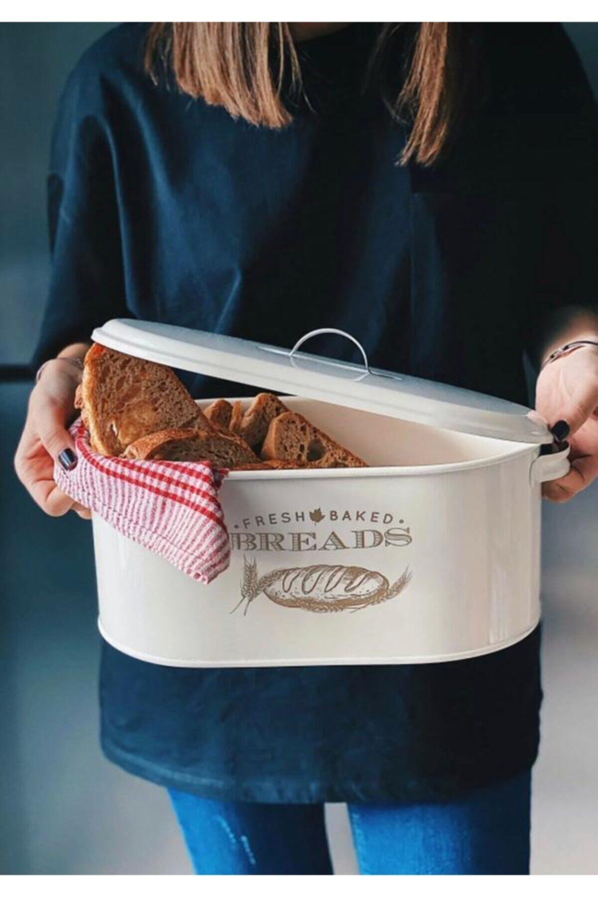 White Italian Style Metal Breadstuff