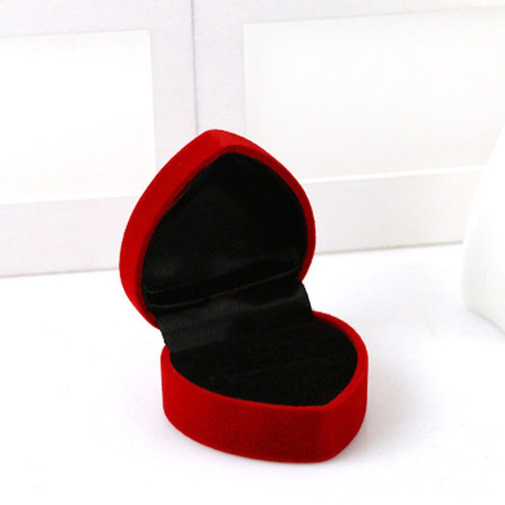 Mode 1Pcs Rode Hartvormige Romantische Fluwelen Verjaardag Engagement Ring Box Valentijnsdag Ring Box Sieraden display Box: Black