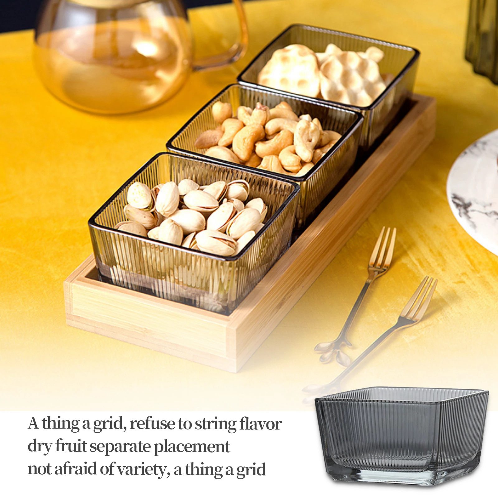 3-Compartment Food Storage Tray Dried Fruit Snack Plate with Fruit Fork Appetizer Serving Platter Party Candy Dish -C