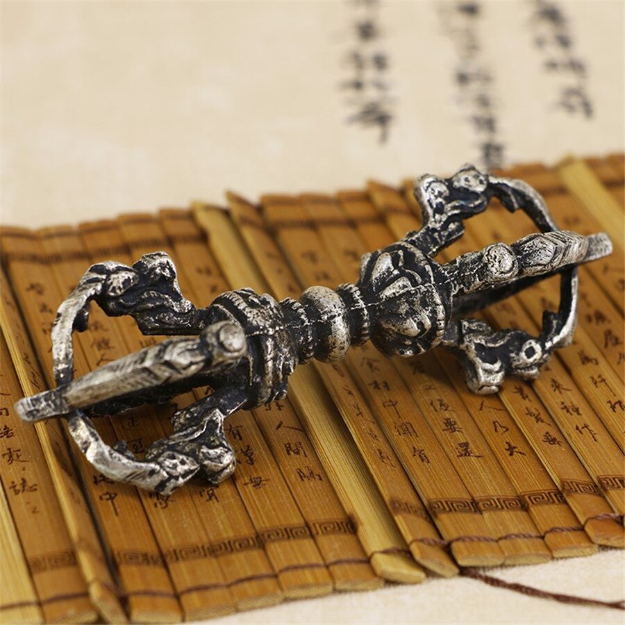 Népal laiton cinq brins Vajra cloche pilon Dharma ustensiles pur cuivre hochets bouddhiste Puja fournitures Vajra Dorje cloche artisanat