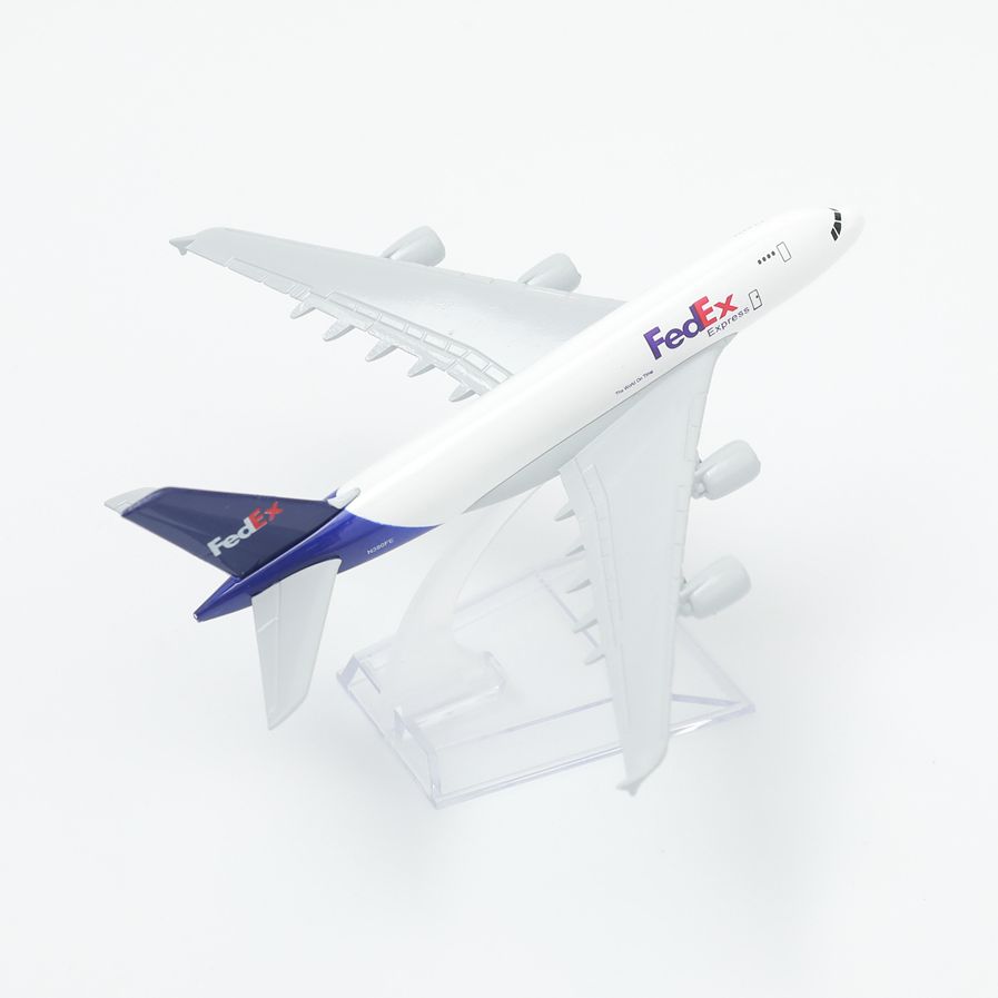 Scala Fedex Cargo Airplane lega Diecast Model 15cm World Aviation da collezione Souvenir giocattoli in miniatura per ragazzi