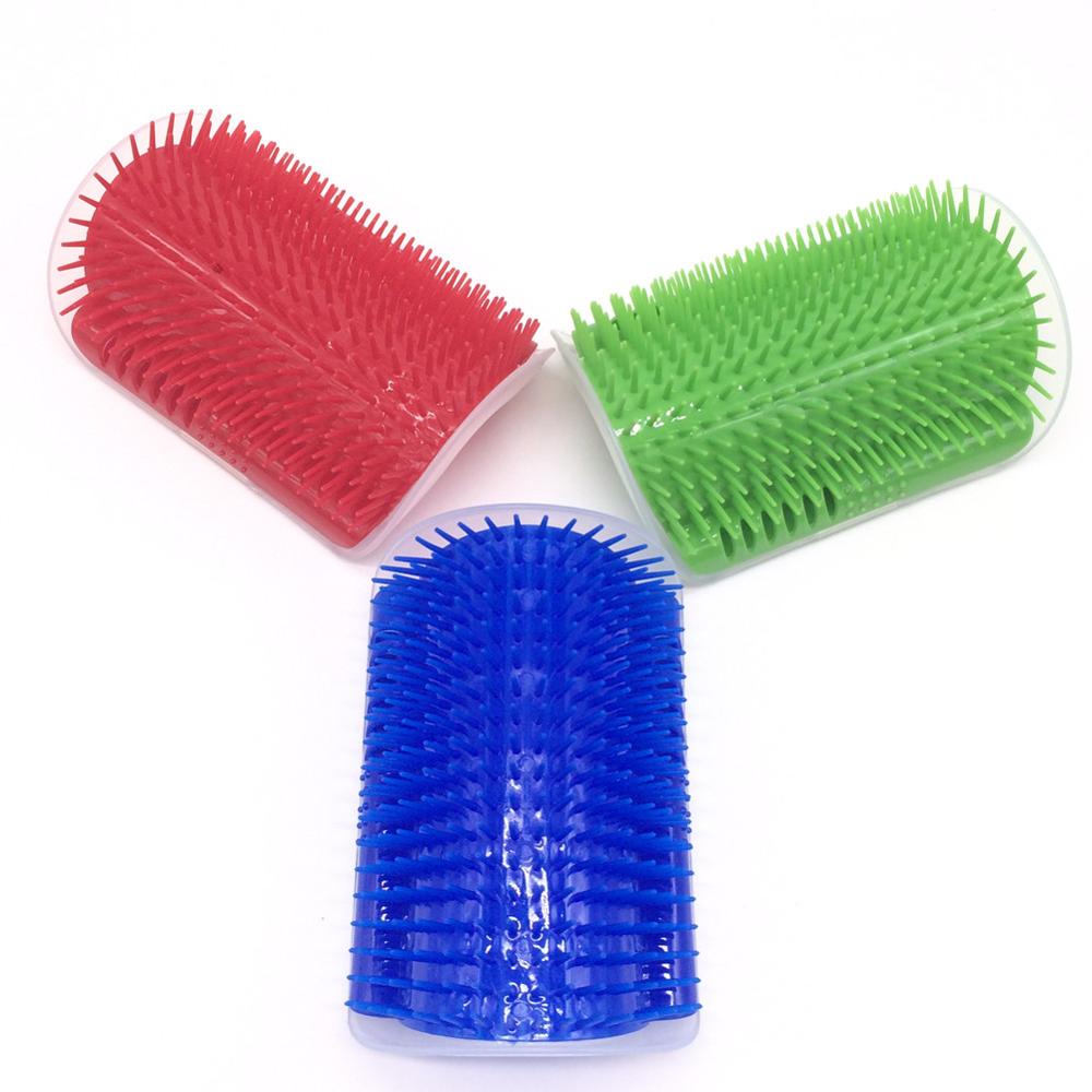 1 Pcs Corner Huisdier Borstel Kam Play Kat Speelgoed Plastic Scratch Haren Boog Massager Self Grooming Kat Scratcher