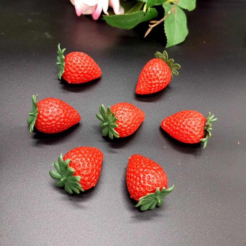 6pc Artificial Strawberry Lifelike Fruit Realistic Plastic Simulation Strawberry