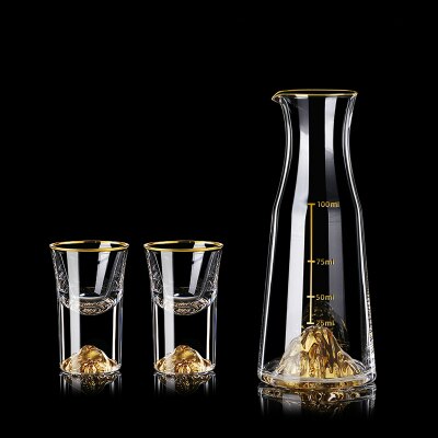 Top Grade Golden Mountain Liquor Shot Glass Wine Decanter Crystal Vodka White Spirit Gold Foil Dispenser Small Cups Wineglass: 2 Glass 1 Decanter