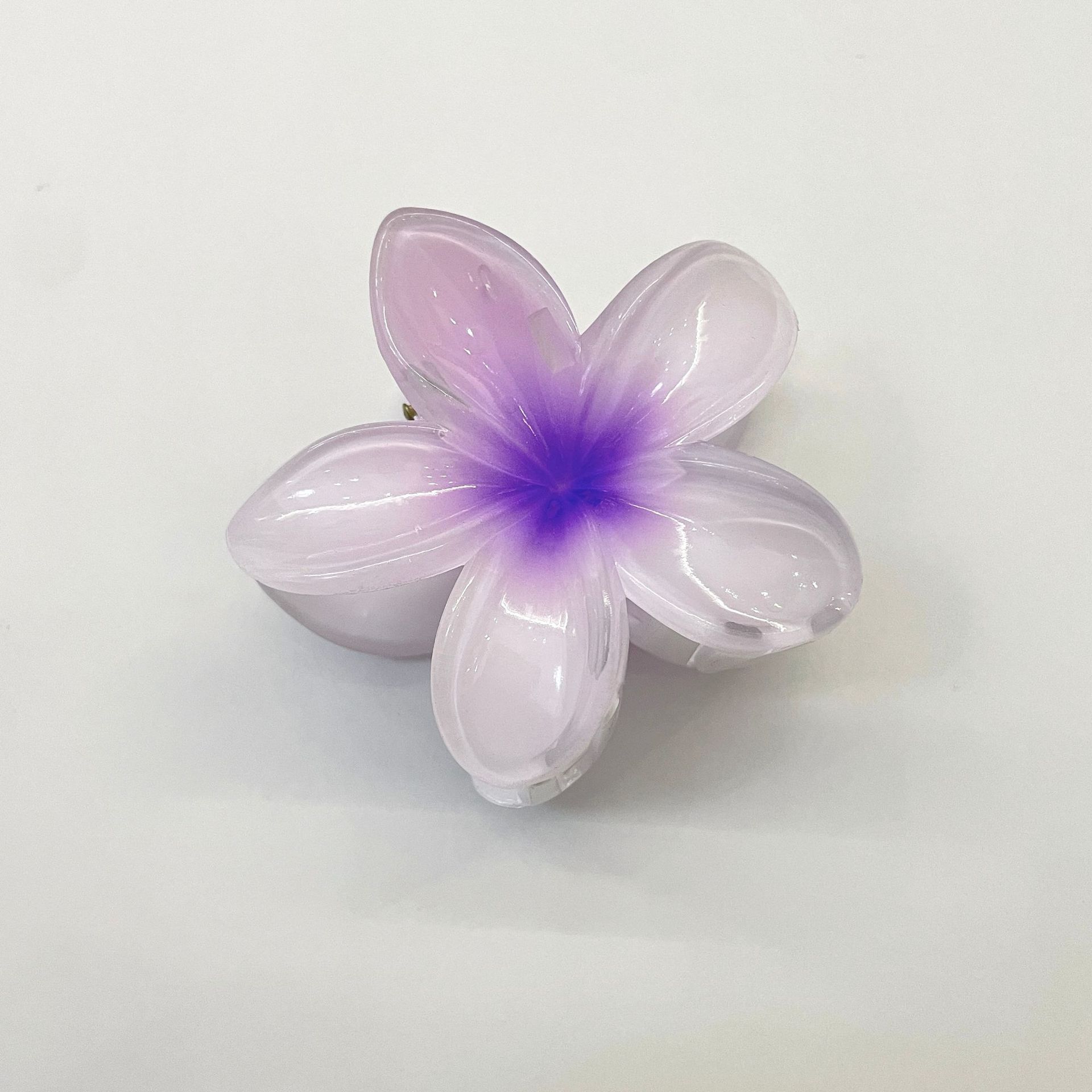 Vacation Egg Flower Hair Clips Hawaii Beach Claws Bohemian Hairpin for Girls: Lavender