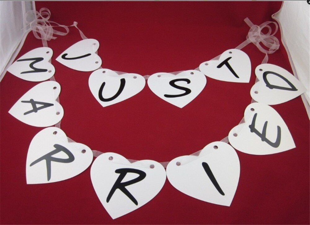 Guirlande "Just Married" Drapeaux Triangulaires Blancs - 5 Mètres - Décoration Mariage Vintage Pour Voiture, Salle, Garden-party