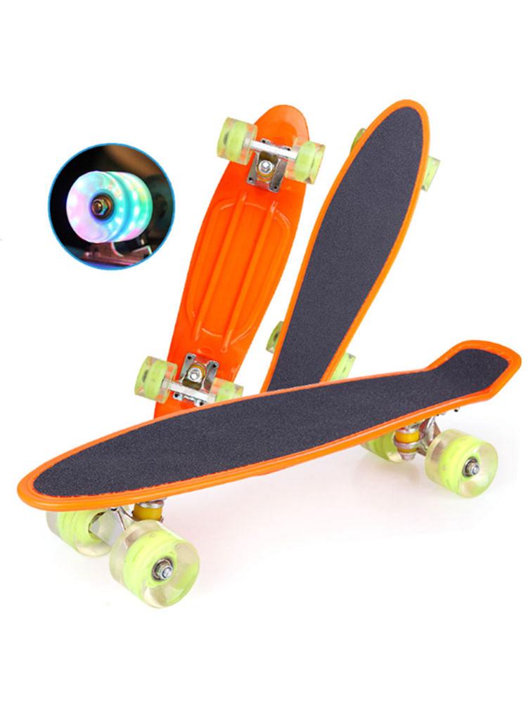 22 inches firehjulet mini retro skateboard pu frostet bord med led blinkende hjul cruiser børns scooter børn skateboard: Orange